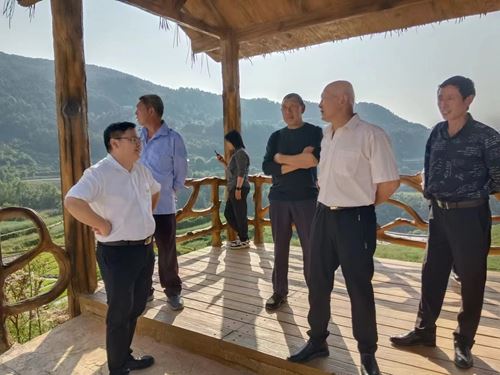 2157219289341004_5.jpg 2157219289341004_5.jpg