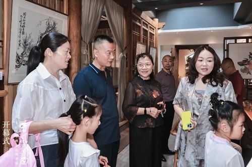 「春风拂面」王立人书画小品湘潭展盛大启幕(图2)