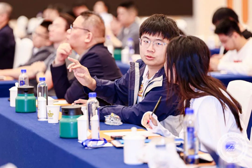 破界·融合·共赢：第二届AEPT固态电池产业峰会擘画新能源时代新生态(图12)