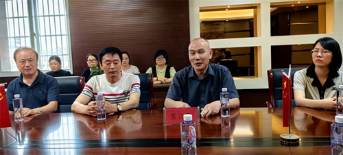 助力职业教育与城市发展深度融合——安徽省市长协会为重点单位授牌(图3) 助力职业教育与城市发展深度融合——安徽省市长协会为重点单位授牌(图3)