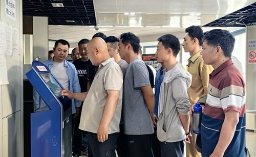 助力职业教育与城市发展深度融合——安徽省市长协会为重点单位授牌(图5) 助力职业教育与城市发展深度融合——安徽省市长协会为重点单位授牌(图5)