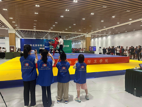 2025年北京市青少年武术散打●自由搏击比赛在国际安全防卫学院开赛(图5) 2025年北京市青少年武术散打●自由搏击比赛在国际安全防卫学院开赛(图5)