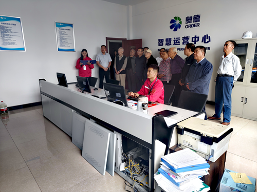 枣庄市人大办公室离退休第一党支部开展“铭记抗战历史、汲取奋进力量”主题党日(图6)