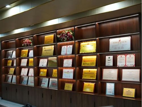 马来西亚客户到访爱朴科技,共拓工业通风新市场(图5) 马来西亚客户到访爱朴科技,共拓工业通风新市场(图5)